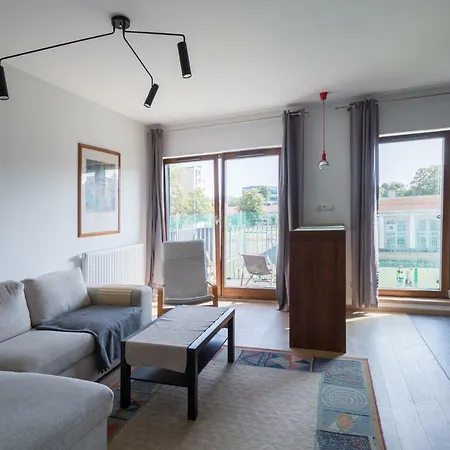 Modern, Spacious Apartment, Great Location! 克拉科夫